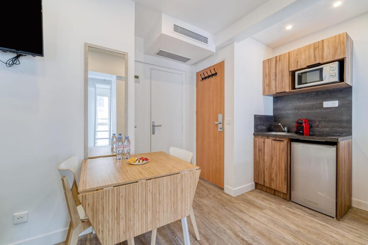 Beautiful Apartement With 2 Bedrooms In Paris Centre Esterno foto